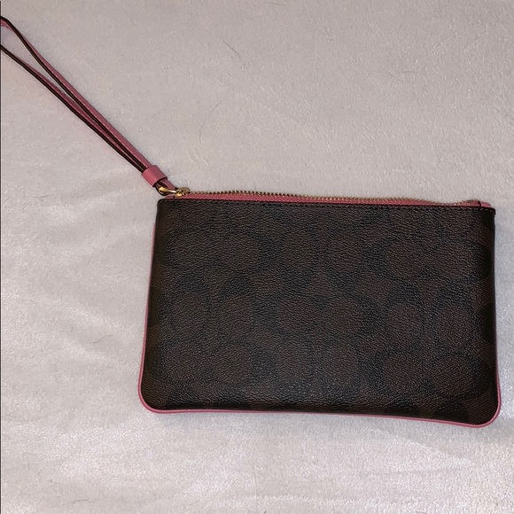 Coach wristlet - Picture 3 of 4